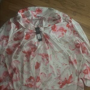 Prime rose floral Pink, red and White Women's Top